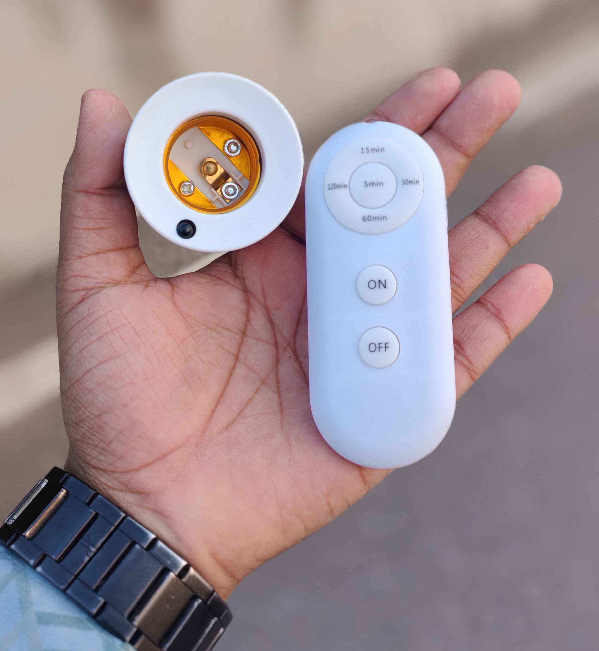 Wireless Remote Control Lamp Holder – Smart Lighting Solution for Home